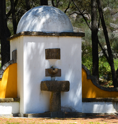 Fonte no miradouro