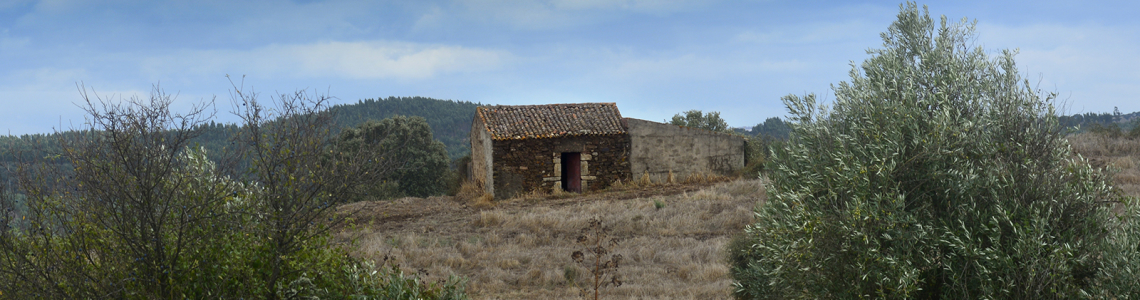 Monte a Norte da barragem