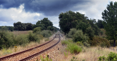 Linha de caminho de ferro (Aldeia da Mata)