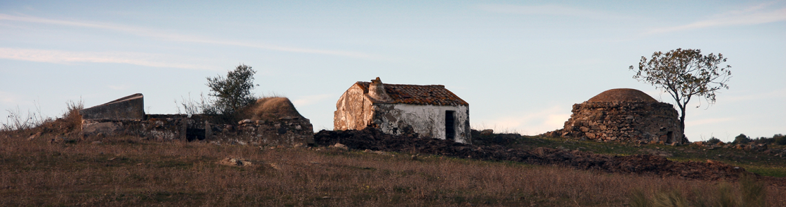 Um monte em ruinas…