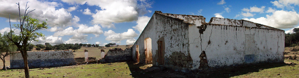 Um monte em ruinas…