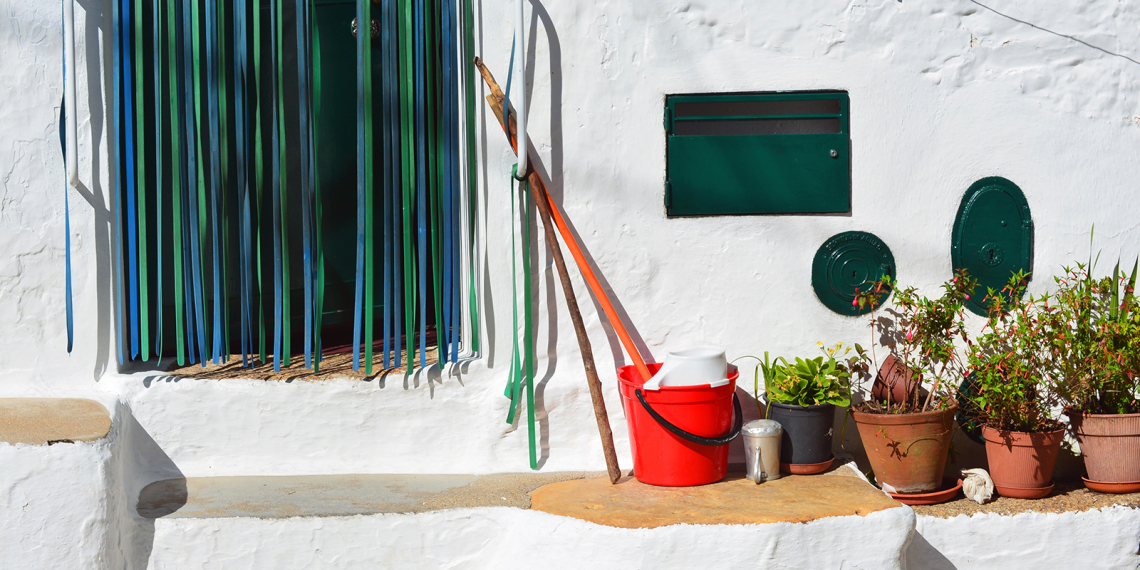 Entrada de uma casa nos limites de Portugal