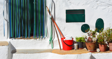 Entrada de uma casa nos limites de Portugal