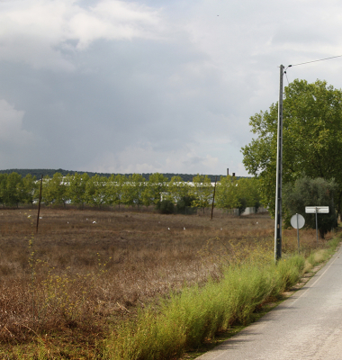 Cemitério e estrada para o Cano