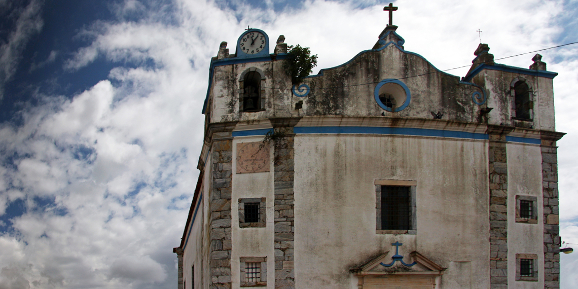 Igreja central de Casa Branca